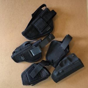 Lot 5 Hip Holsters - 4 Nylon & 1 Hard Plastic Holster - Bulldog Blackhawk Quest